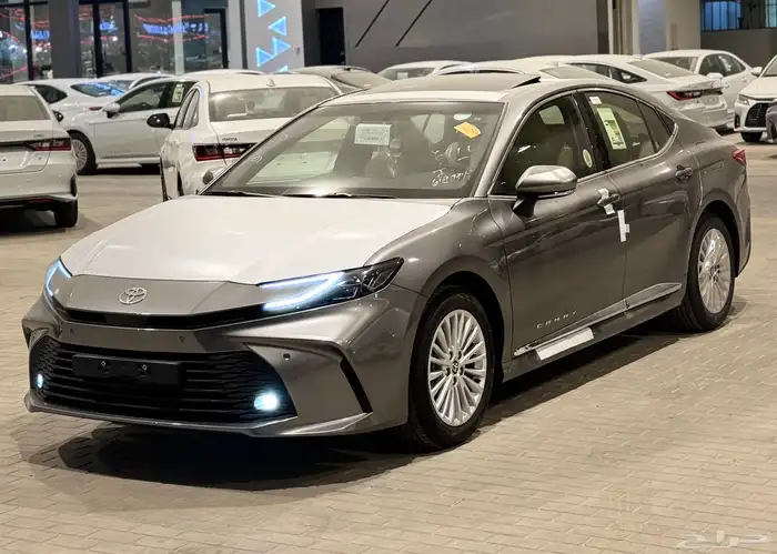 تويوتا كامري LE 2025 بنزين جديد اصفار بأقل سعر 0