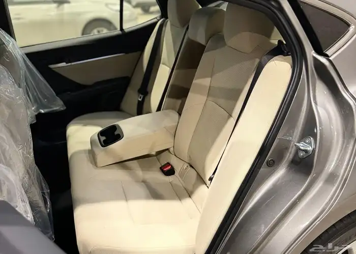 تويوتا كامري LE 2025 بنزين جديد اصفار بأقل سعر 24