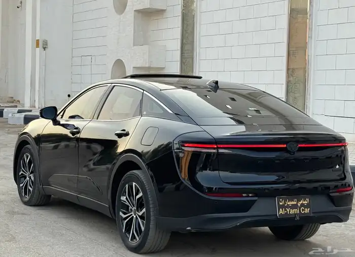 تويوتا كراون 2023 10