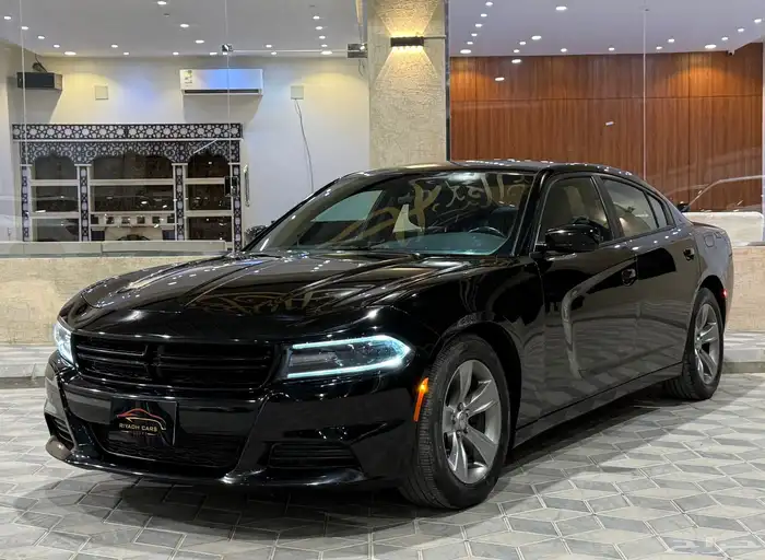 دودج تشارجر 2019 SXT (بحالة ممتازة) 0
