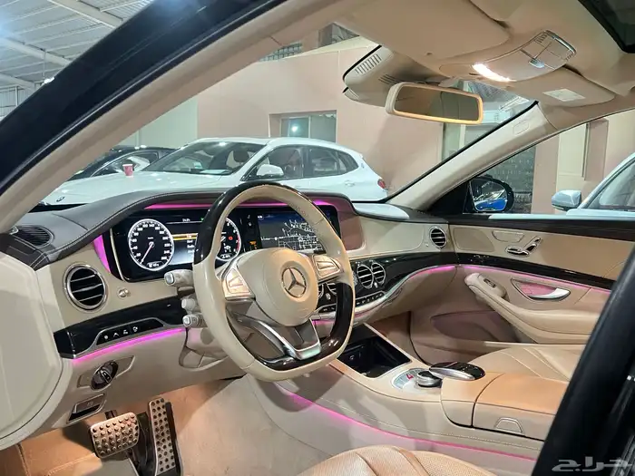 مرسيدس s400 مخزنه عداد 77 الف جفالي 4 ازارير وكاله 29