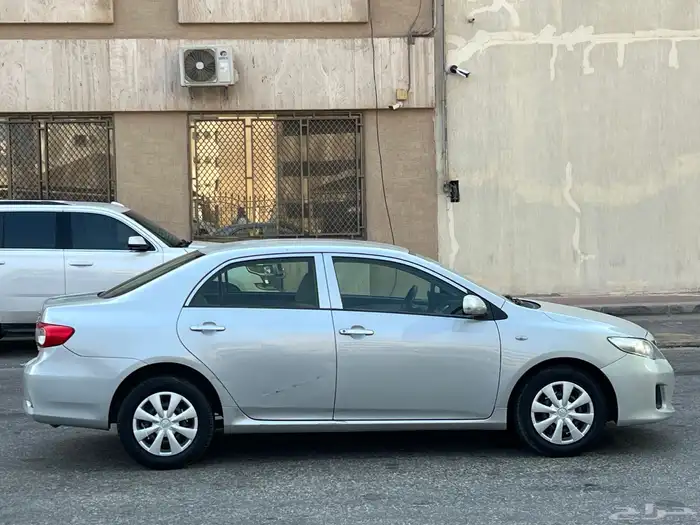 تويوتا كورولا موديل 2013 قمة النظافه 14