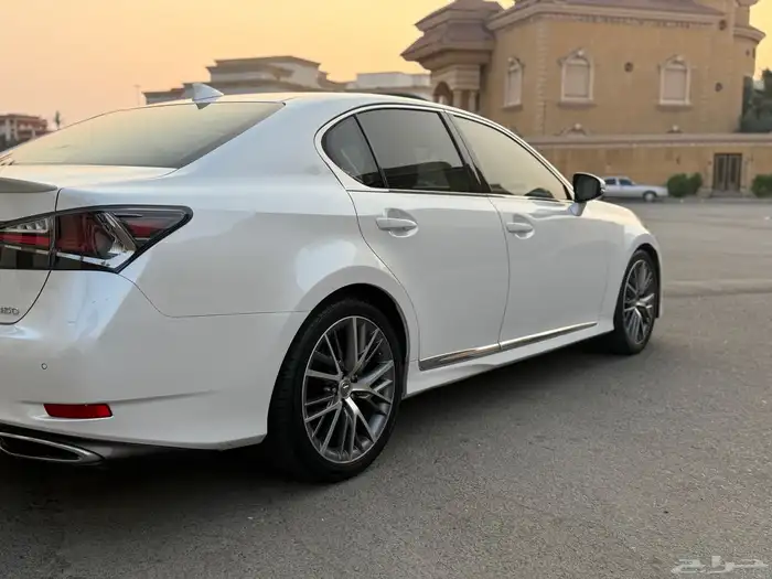 لكزس Gs 17 قمة النظافة . 4