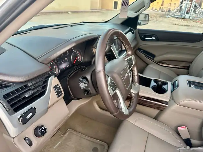 يوكن 2015 SLT اعلئ فئة وكالة 65