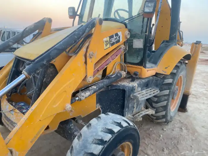 جي سي بي عرجاء 2008 2