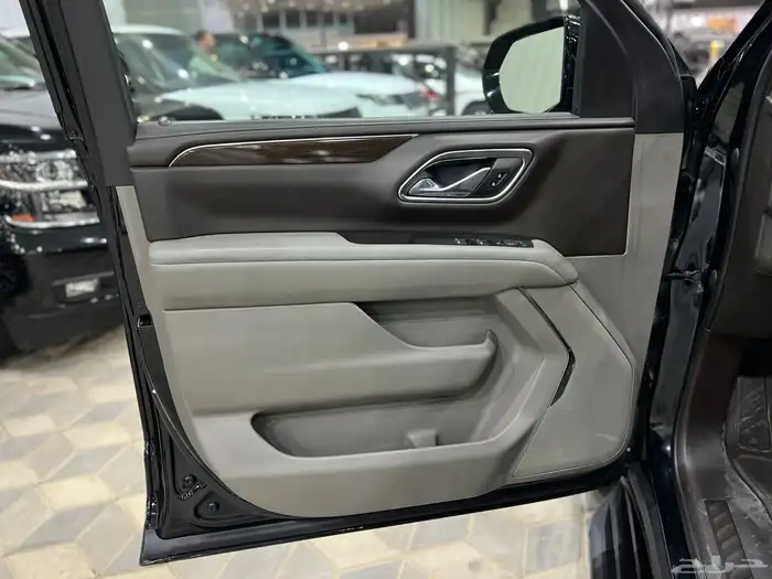 يوكن 2023 SLE دبل 4