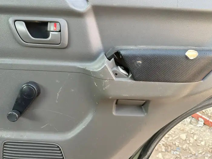 ديكورات ابواب باجيرو 2004 اربع ابواب 6