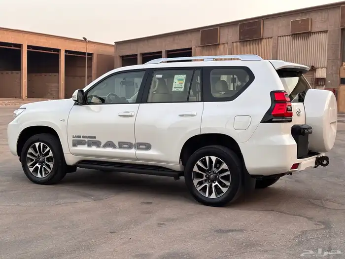 تويوتا برادوTXL 2022فل كامل عداد40 الف 5