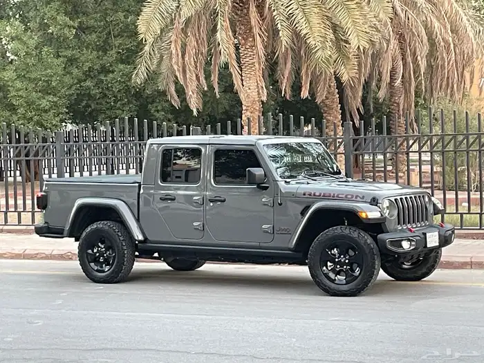 جيب رانجلر جلاديتور 2021 روبيكون نظيف جدا بحال الوكاله 27