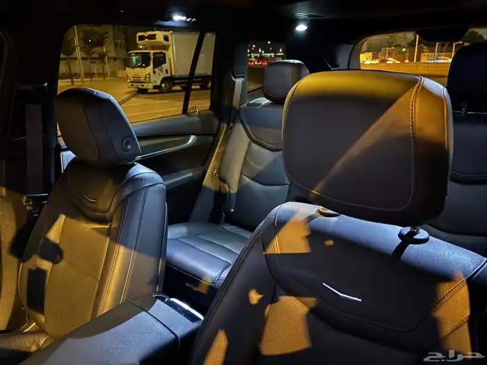 كاديلاك Sport فل الفل مواصفات نادره (ممشى قليل) 27