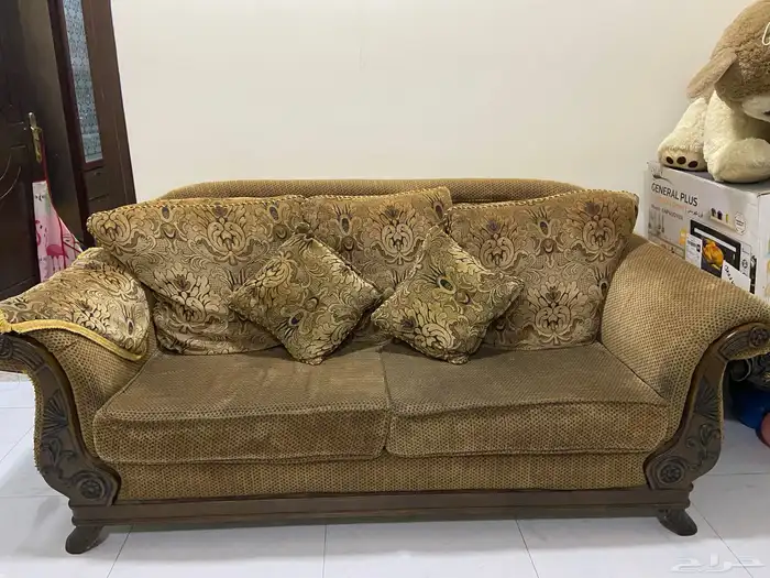 طاولة طعام وغرف نوم وكنب 8