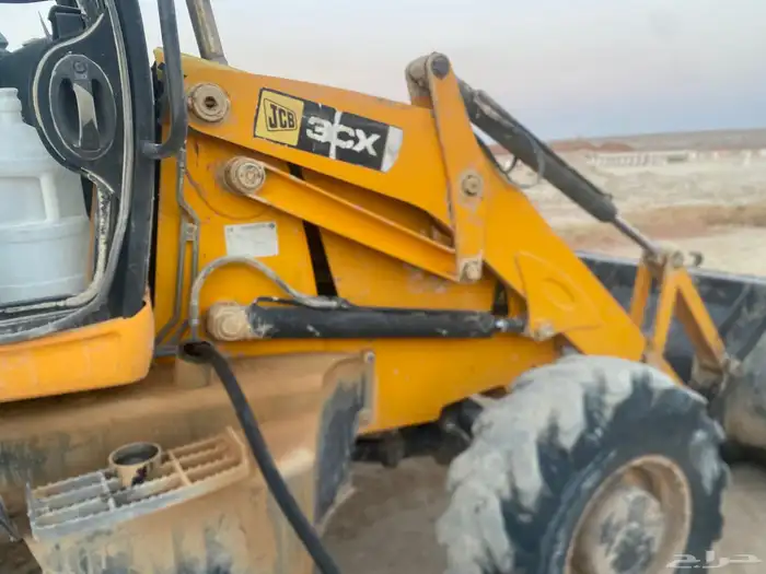 جي سي بي عرجاء 2008 8