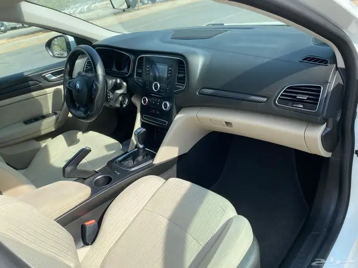 رينو ميجان موديل 2020 سياره حلوه للمستخدم سعر طيب 17