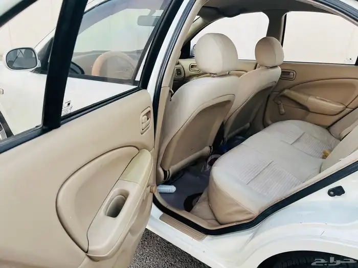 نيسان صني اتوماتيك وكاله نضيف البيع 20 ريال 9