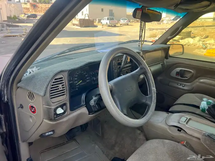 للبيع GMC جمس موديل 97 نظيف جدا مكينه وقير على الفحص ممشى40 11