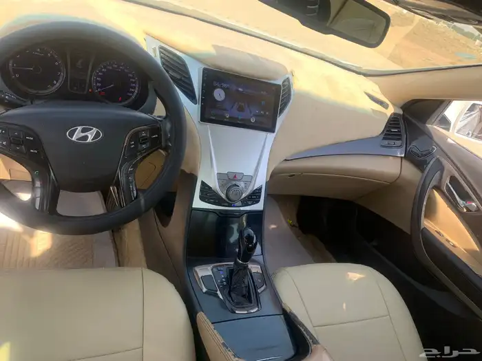 للبيع ازيرا 2012 فل كامل 4