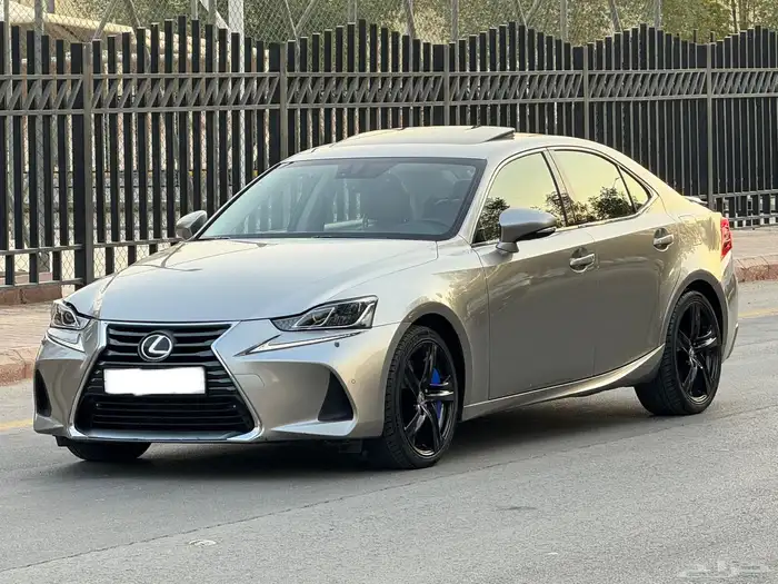 لكزس IS350 فل 2017 سعودي 0