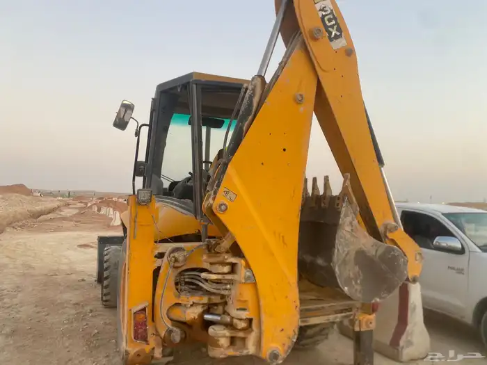 جي سي بي عرجاء 2008 5