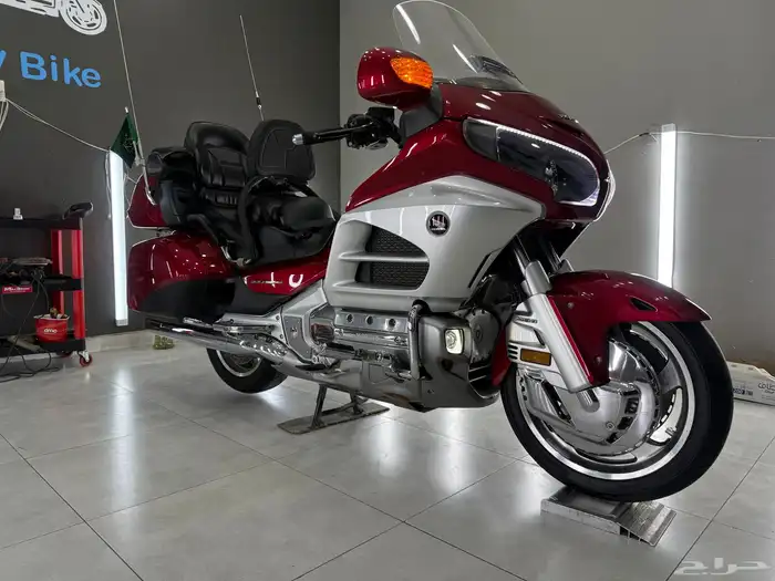 للبيع دراجة قولد 2012 Lvel 4 شاشة كبيره 1