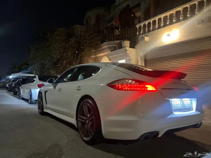 بورش باناميرا s 2010 16