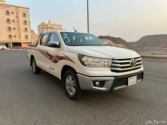 هايلوكس 2016 فل كامل نظيفه جدا 2