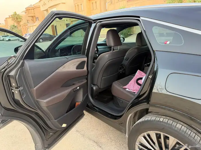 لكزس RX350 BH 2023 11
