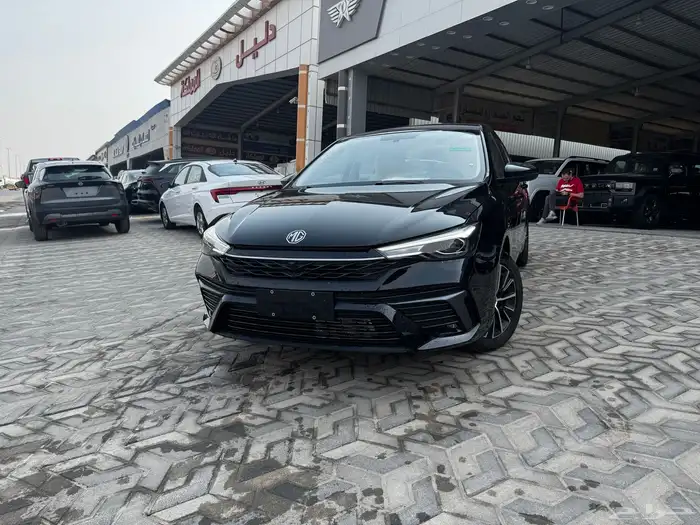 ام جي فايف موديل 2025 0