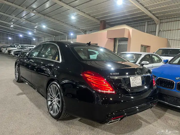 مرسيدس s400 مخزنه عداد 77 الف جفالي 4 ازارير وكاله 10