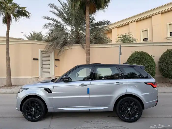 رنج روفر سبورت HSE فل كامل 2022 ناغي تحت الضمان 11