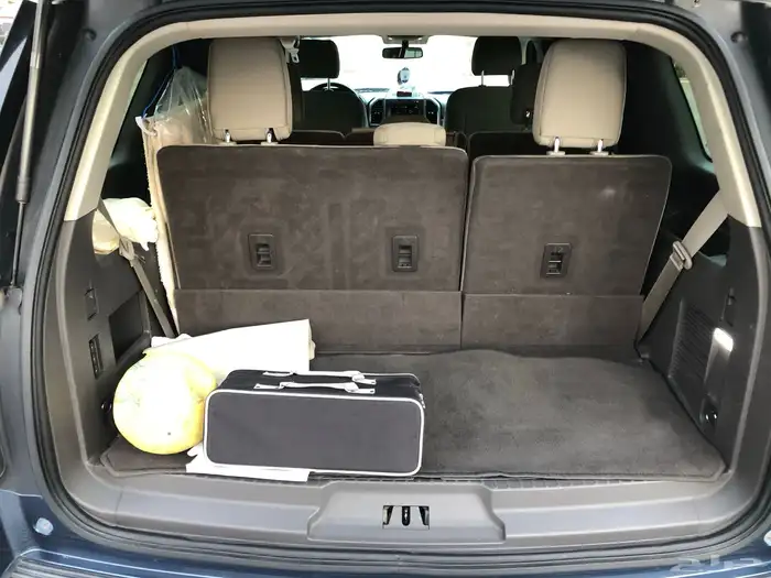 للبيع فورد اكسبيدشن موديل 2019م شاصي قصير XLT مالك أول 16