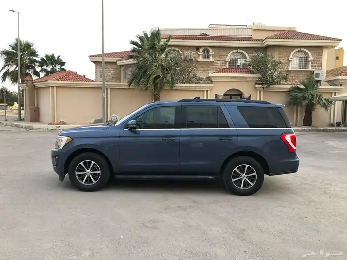 للبيع فورد اكسبيدشن موديل 2019م شاصي قصير XLT مالك أول 5