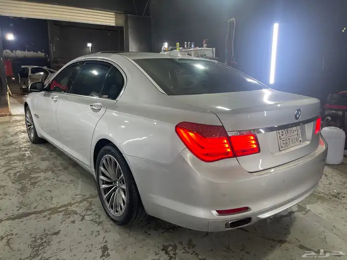 بي ام دبليو فل 2010 5