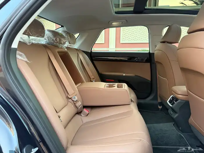 هونداي ازيرا كلاسيك 2025 سعودي شبه جديد 31