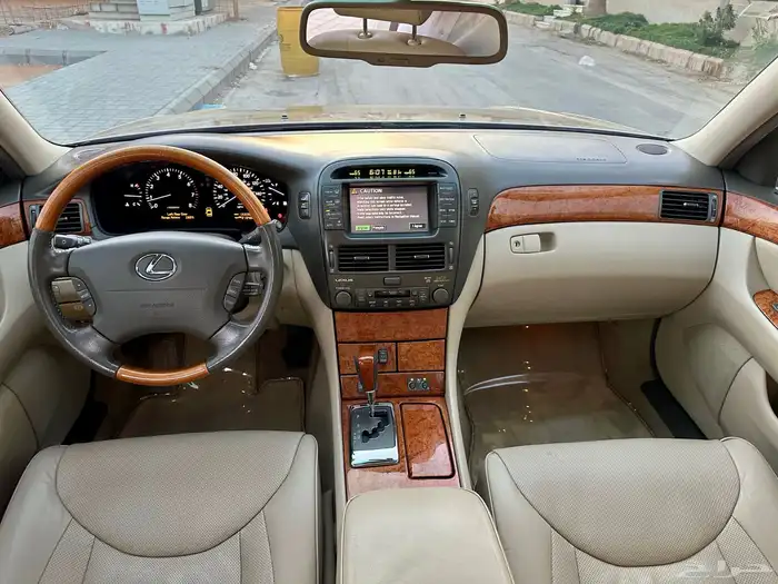 لكزس LS430 2004 مخزن نظيف جدا 37