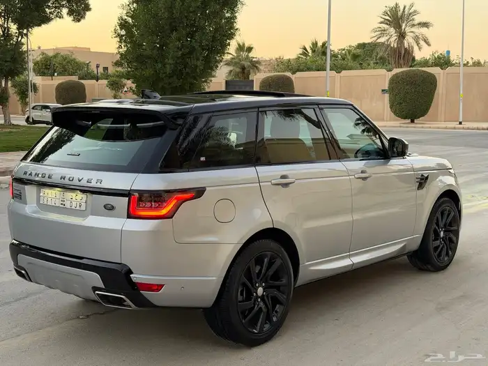 رنج روفر سبورت HSE فل كامل 2022 ناغي تحت الضمان 22