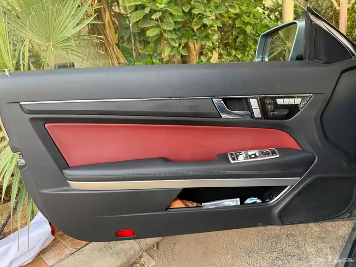للبيع مرسيدس E250 كوبيه 2010 نظيف غاية المستخدم 12