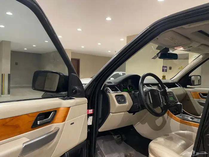 للبيع رنج روفر سبورت 2009 12