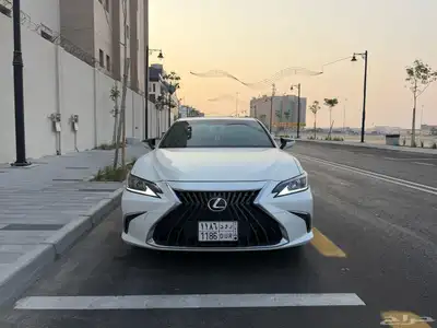 للبيع لكزس 250AA index