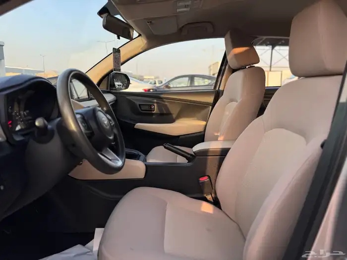 تويوتا يارس 2023 تيتانيوم 9