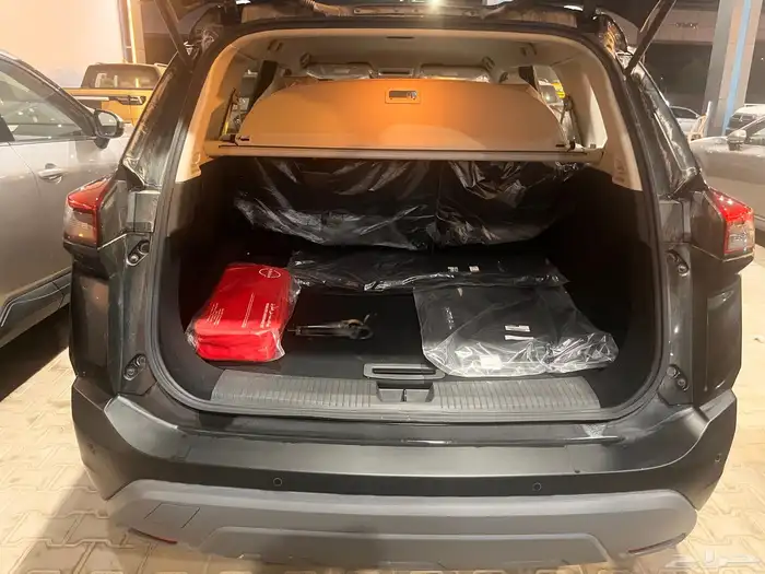 نيسان اكس تريل 2024 خمس مقاعد دبل عرض خاص 8