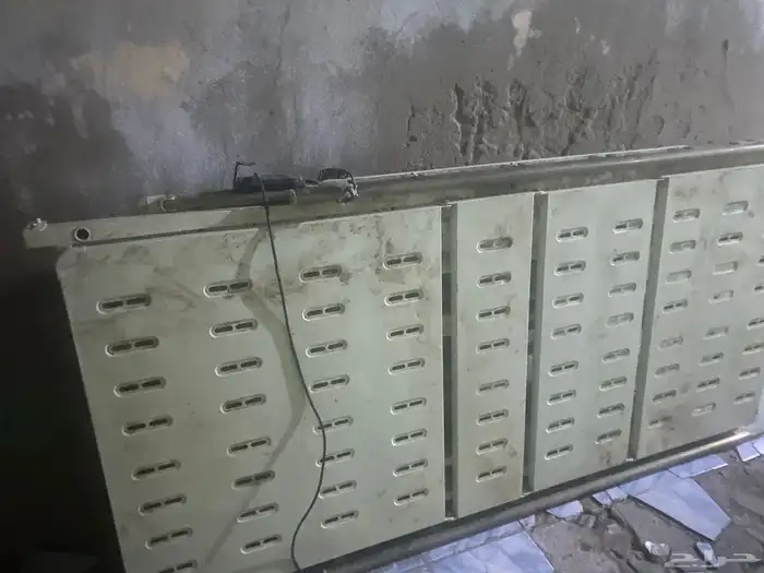 سرير طبي يصلح قطع الغيار 4
