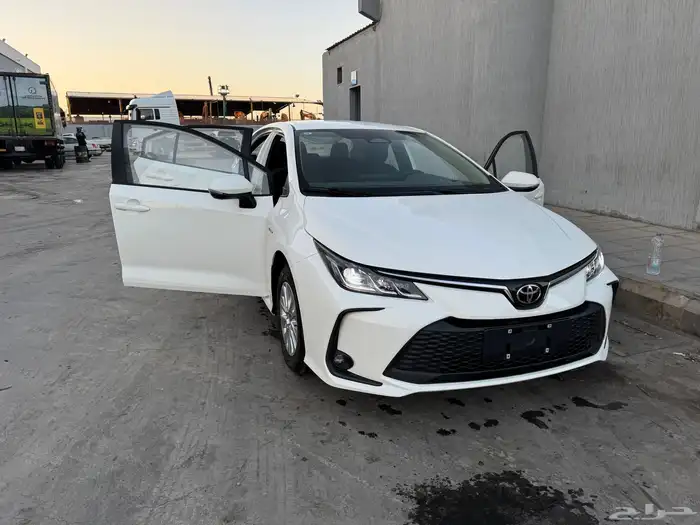 تويوتا كورولا هايبرد 2024 اقتصادية جدا 0