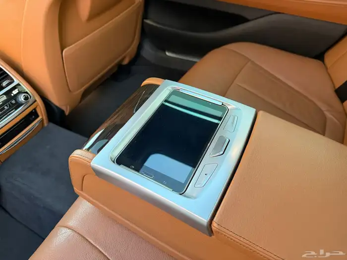 بي ام دبليو 730Li مواصفات خاصة وارد ناغي. 33