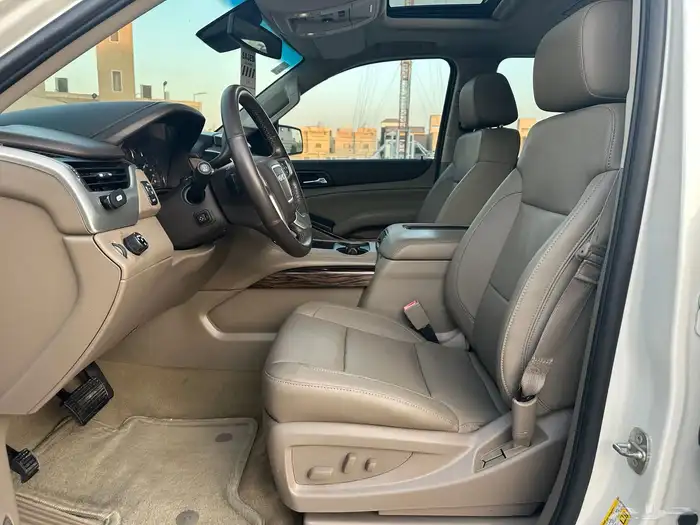 يوكن 2015 SLT اعلئ فئة وكالة 62