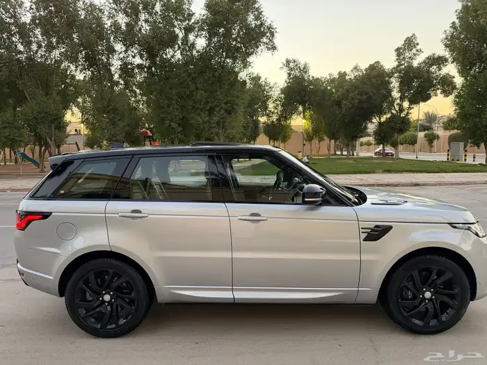 رنج روفر سبورت HSE فل كامل 2022 ناغي تحت الضمان 15