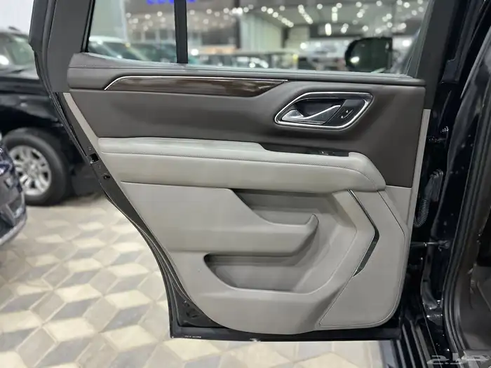 يوكن 2023 SLE دبل 9