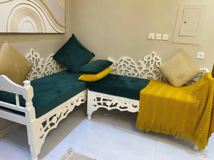 كراسي بشكل كنب 0