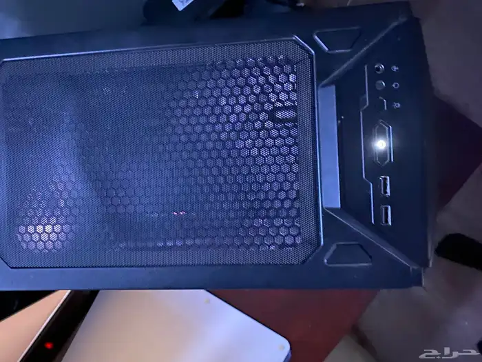 بيسي بي سي pc للبيع مع غراضه 2