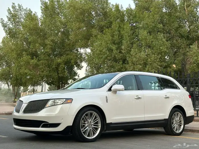 لينكون MKT موديل 2013 فل كامل 11