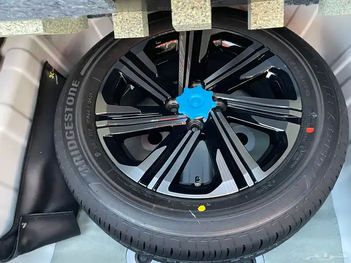 تويوتا يارس 2026واي بلس سعودي ( بنزين) 1.3L 27